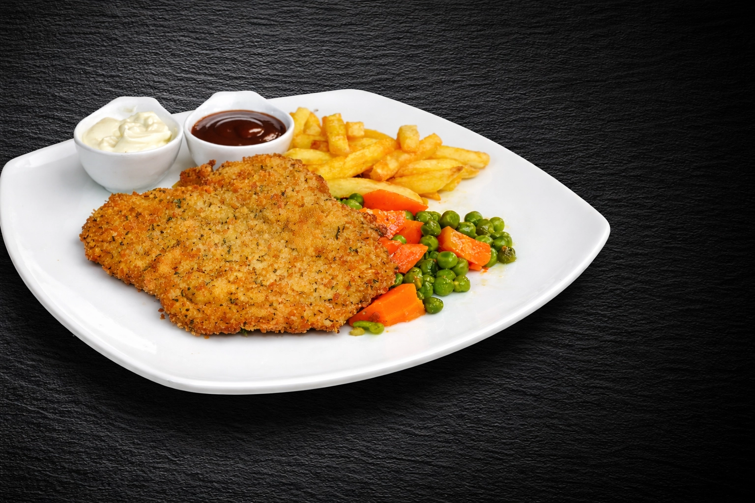 Goldbraun gebackenes Schnitzel